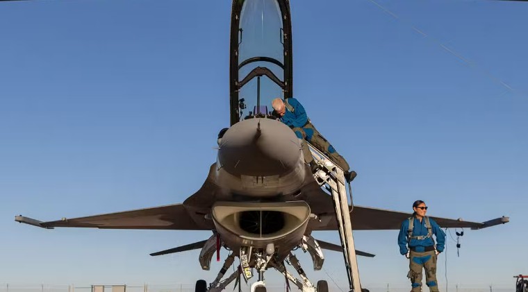 Lockheed Martin Eyes Scholarships, Workforce and Development/modernization Hub of F-16 Offered to the Philippines